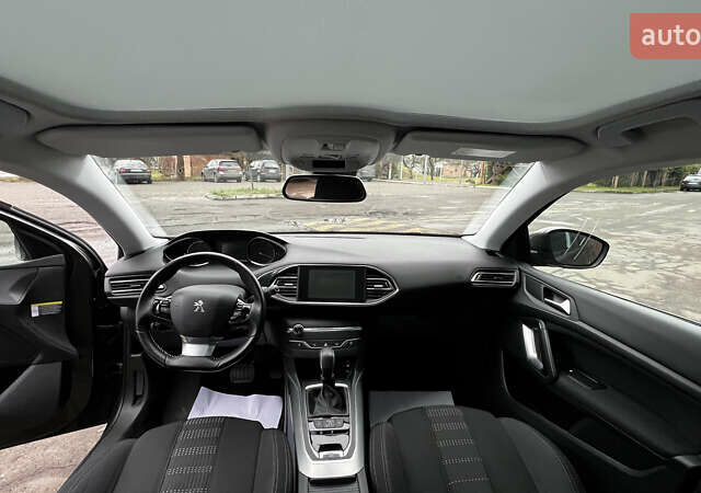 Коричневый Пежо 308, объемом двигателя 2 л и пробегом 140 тыс. км за 11999 $, фото 12 на Automoto.ua