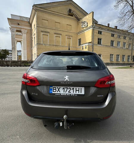 Коричневый Пежо 308, объемом двигателя 1.56 л и пробегом 264 тыс. км за 7500 $, фото 11 на Automoto.ua