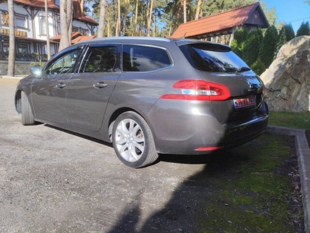 Коричневый Пежо 308, объемом двигателя 2 л и пробегом 240 тыс. км за 11200 $, фото 3 на Automoto.ua