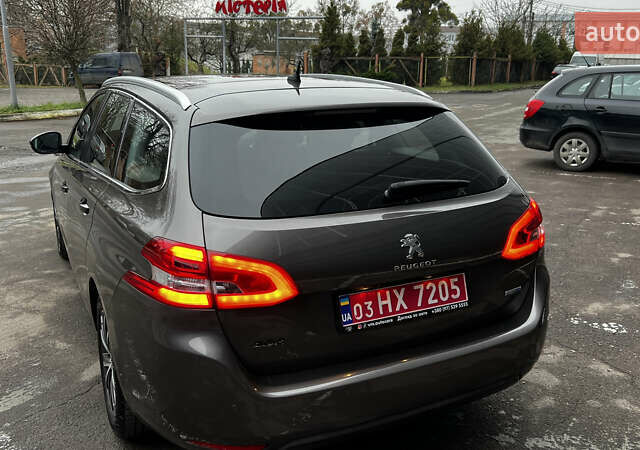 Коричневый Пежо 308, объемом двигателя 2 л и пробегом 140 тыс. км за 11999 $, фото 11 на Automoto.ua