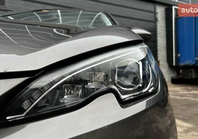 Коричневый Пежо 308, объемом двигателя 2 л и пробегом 140 тыс. км за 11999 $, фото 2 на Automoto.ua