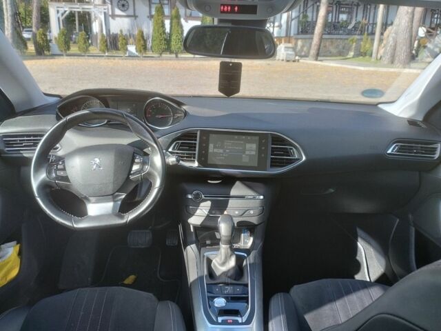 Коричневый Пежо 308, объемом двигателя 2 л и пробегом 240 тыс. км за 11200 $, фото 6 на Automoto.ua