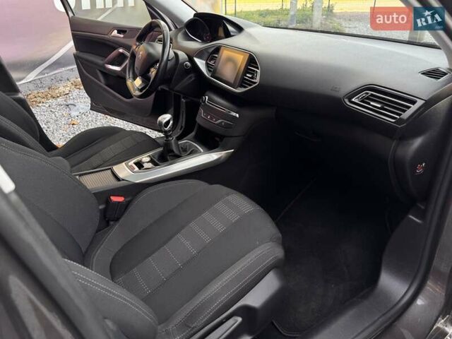 Коричневый Пежо 308, объемом двигателя 1.6 л и пробегом 225 тыс. км за 9600 $, фото 25 на Automoto.ua