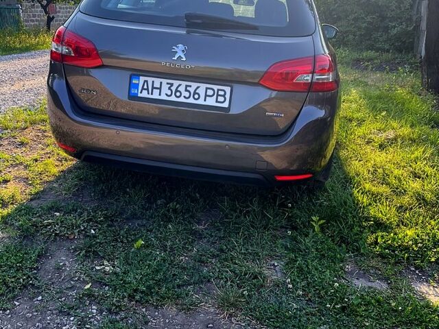 Коричневый Пежо 308, объемом двигателя 1.6 л и пробегом 307 тыс. км за 8700 $, фото 3 на Automoto.ua
