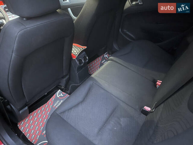 Красный Пежо 308, объемом двигателя 1.6 л и пробегом 194 тыс. км за 5700 $, фото 23 на Automoto.ua