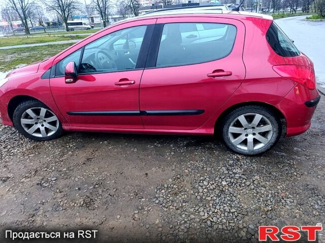 Красный Пежо 308, объемом двигателя 1.6 л и пробегом 163 тыс. км за 5500 $, фото 1 на Automoto.ua
