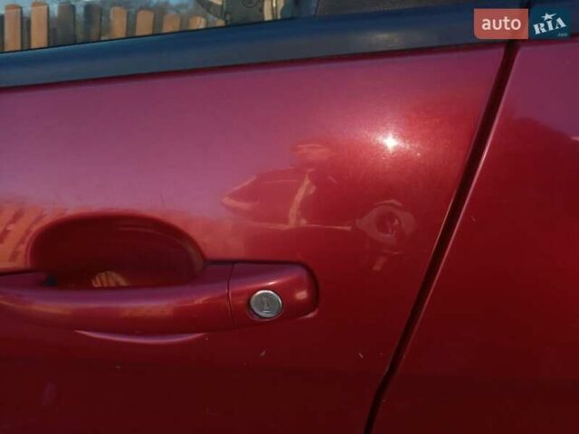 Красный Пежо 308, объемом двигателя 1.6 л и пробегом 270 тыс. км за 4500 $, фото 3 на Automoto.ua