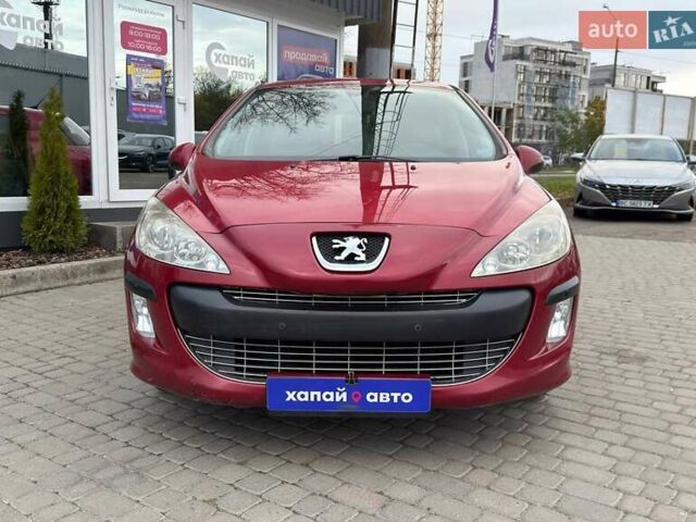 Красный Пежо 308, объемом двигателя 1.6 л и пробегом 192 тыс. км за 6800 $, фото 2 на Automoto.ua