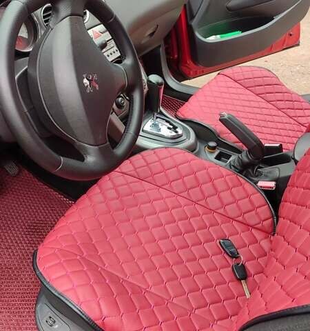 Красный Пежо 308, объемом двигателя 1.56 л и пробегом 140 тыс. км за 5200 $, фото 18 на Automoto.ua