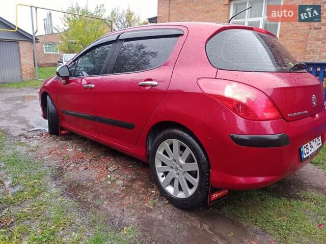 Красный Пежо 308, объемом двигателя 1.6 л и пробегом 216 тыс. км за 5999 $, фото 2 на Automoto.ua