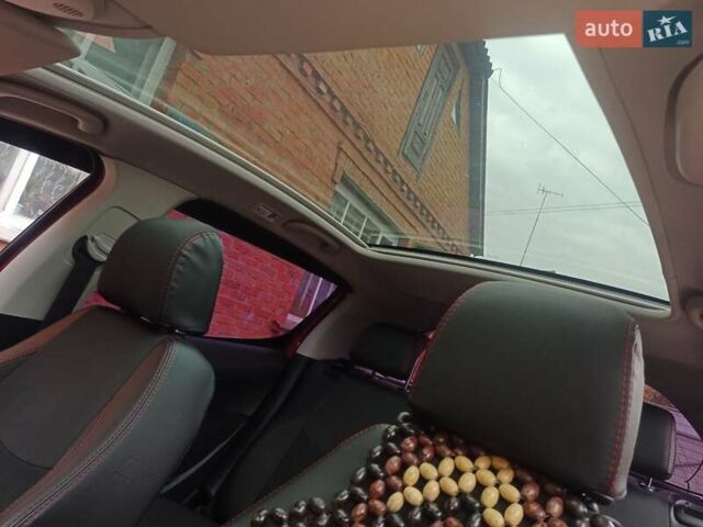 Красный Пежо 308, объемом двигателя 1.6 л и пробегом 216 тыс. км за 5999 $, фото 13 на Automoto.ua