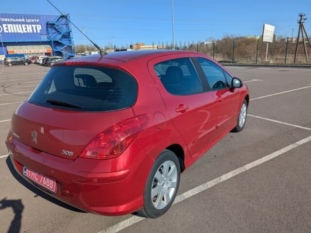 Красный Пежо 308, объемом двигателя 1.6 л и пробегом 230 тыс. км за 5000 $, фото 3 на Automoto.ua