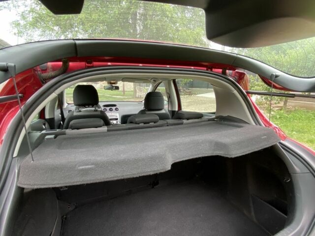 Червоний Пежо 308, об'ємом двигуна 1.6 л та пробігом 119 тис. км за 5800 $, фото 3 на Automoto.ua