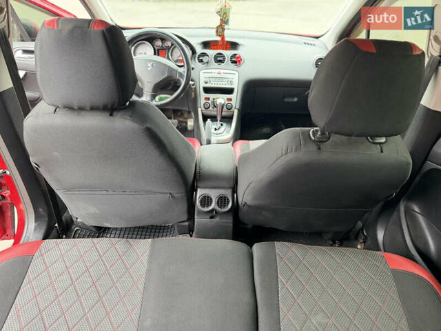 Червоний Пежо 308, об'ємом двигуна 1.6 л та пробігом 197 тис. км за 4000 $, фото 23 на Automoto.ua