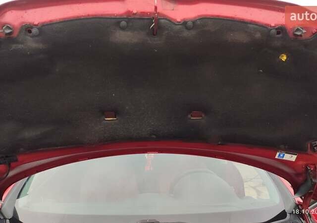 Красный Пежо 308, объемом двигателя 1.56 л и пробегом 140 тыс. км за 5200 $, фото 10 на Automoto.ua