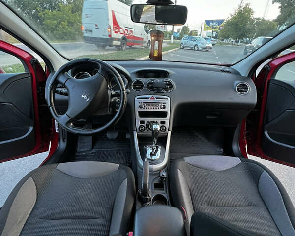 Красный Пежо 308, объемом двигателя 1.6 л и пробегом 159 тыс. км за 5500 $, фото 38 на Automoto.ua