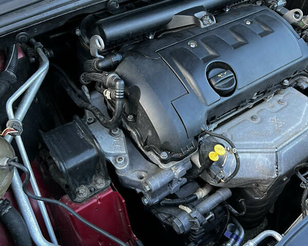 Красный Пежо 308, объемом двигателя 1.6 л и пробегом 159 тыс. км за 5500 $, фото 50 на Automoto.ua