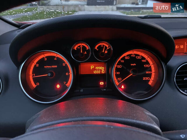 Красный Пежо 308, объемом двигателя 1.6 л и пробегом 125 тыс. км за 8000 $, фото 7 на Automoto.ua