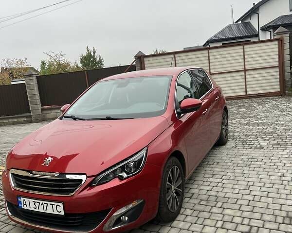 Красный Пежо 308, объемом двигателя 2 л и пробегом 209 тыс. км за 13899 $, фото 1 на Automoto.ua