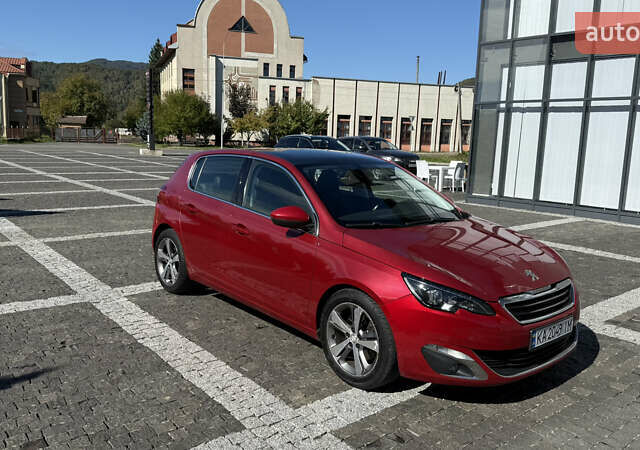 Красный Пежо 308, объемом двигателя 1.6 л и пробегом 130 тыс. км за 13500 $, фото 2 на Automoto.ua