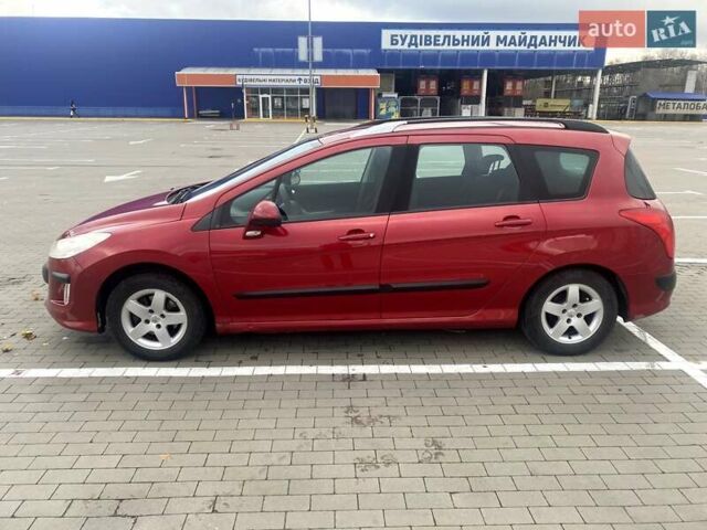 Красный Пежо 308, объемом двигателя 1.4 л и пробегом 279 тыс. км за 3700 $, фото 4 на Automoto.ua