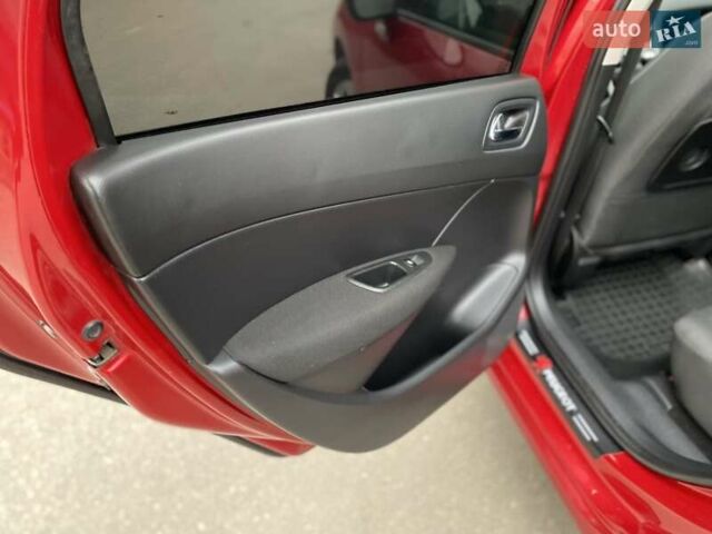 Красный Пежо 308, объемом двигателя 1.6 л и пробегом 170 тыс. км за 4888 $, фото 16 на Automoto.ua