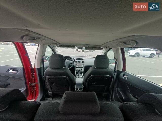 Красный Пежо 308, объемом двигателя 1.6 л и пробегом 280 тыс. км за 4800 $, фото 17 на Automoto.ua