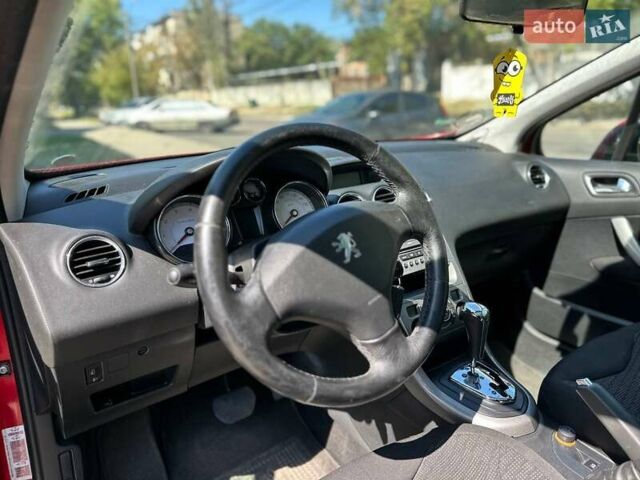 Червоний Пежо 308, об'ємом двигуна 1.6 л та пробігом 174 тис. км за 6600 $, фото 5 на Automoto.ua