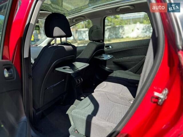 Червоний Пежо 308, об'ємом двигуна 1.6 л та пробігом 174 тис. км за 6600 $, фото 8 на Automoto.ua