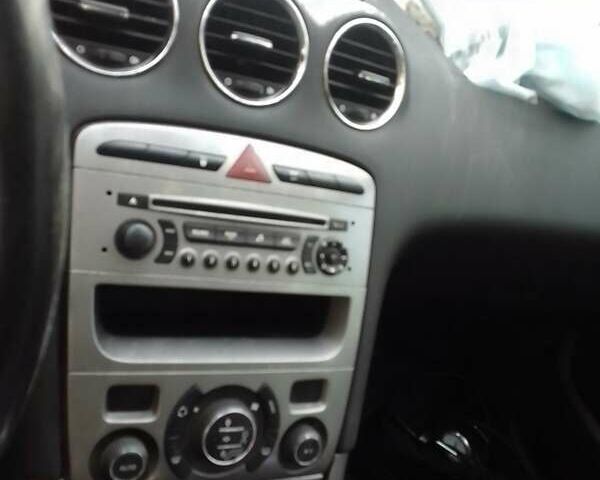 Красный Пежо 308, объемом двигателя 1.6 л и пробегом 170 тыс. км за 3000 $, фото 14 на Automoto.ua