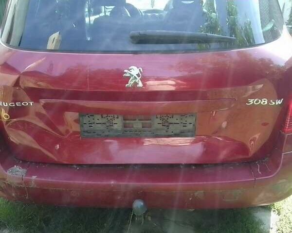Красный Пежо 308, объемом двигателя 1.6 л и пробегом 170 тыс. км за 3000 $, фото 1 на Automoto.ua