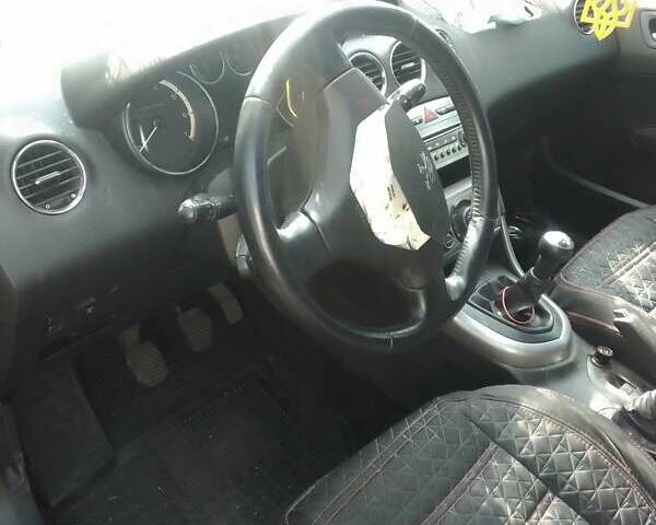 Красный Пежо 308, объемом двигателя 1.6 л и пробегом 170 тыс. км за 3000 $, фото 13 на Automoto.ua