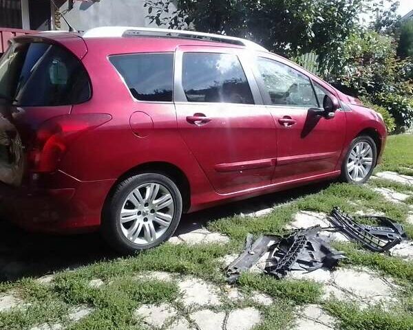 Красный Пежо 308, объемом двигателя 1.6 л и пробегом 170 тыс. км за 3000 $, фото 2 на Automoto.ua