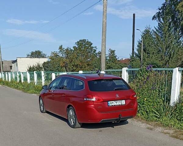 Красный Пежо 308, объемом двигателя 1.56 л и пробегом 245 тыс. км за 8400 $, фото 11 на Automoto.ua
