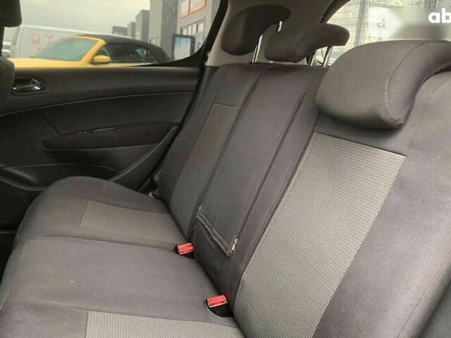 Пежо 308, объемом двигателя 1.6 л и пробегом 200 тыс. км за 7000 $, фото 15 на Automoto.ua