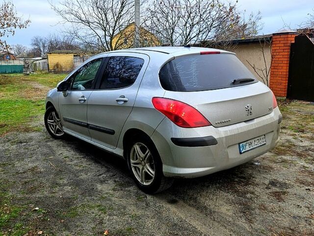 Пежо 308, объемом двигателя 1.6 л и пробегом 212 тыс. км за 4399 $, фото 4 на Automoto.ua