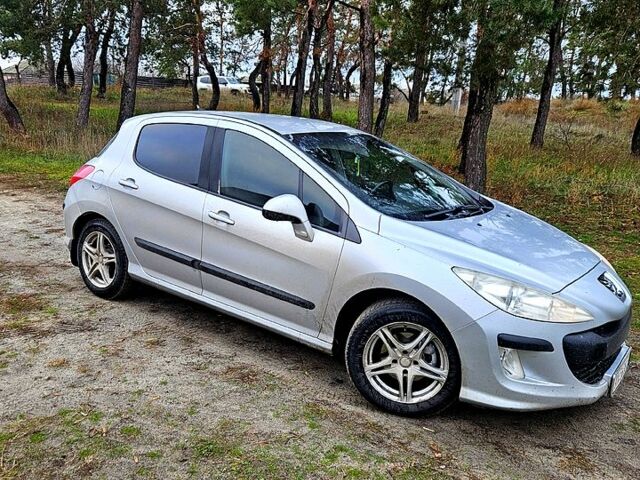 Пежо 308, объемом двигателя 1.6 л и пробегом 212 тыс. км за 4399 $, фото 2 на Automoto.ua