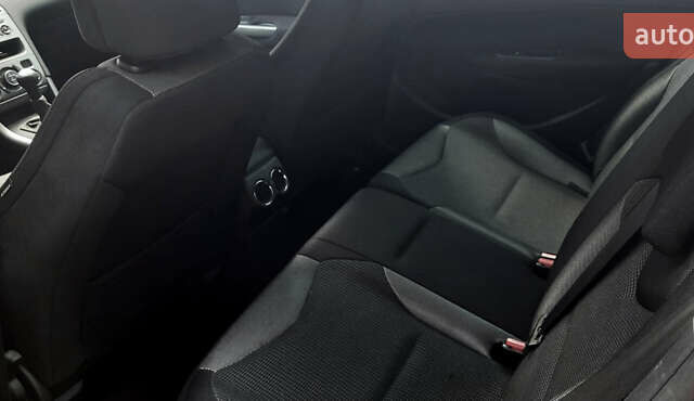 Пежо 308, объемом двигателя 1.6 л и пробегом 172 тыс. км за 5800 $, фото 6 на Automoto.ua