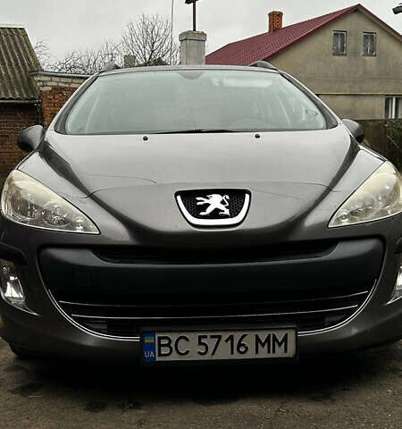 Пежо 308, объемом двигателя 1.6 л и пробегом 205 тыс. км за 5000 $, фото 2 на Automoto.ua