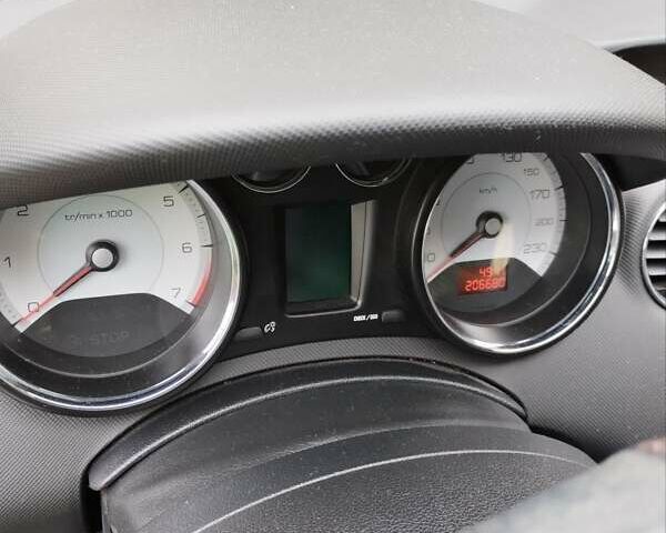 Пежо 308 2008 у Мукачеве на Automoto.ua Пежо 308, об'ємом двигуна 1.6 л та пробігом 120 тис. км за 4800 $, фото 8 на Automoto.ua