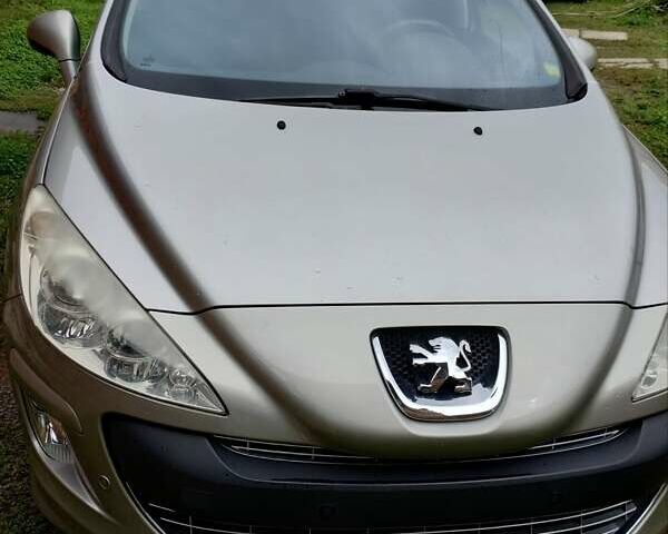 Пежо 308 2008 у Мукачеве на Automoto.ua Пежо 308, об'ємом двигуна 1.6 л та пробігом 120 тис. км за 4800 $, фото 1 на Automoto.ua