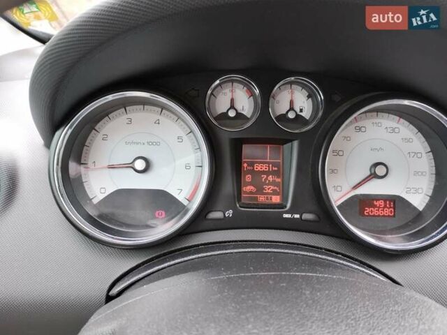 Пежо 308 2008 у Мукачеве на Automoto.ua Пежо 308, об'ємом двигуна 1.6 л та пробігом 120 тис. км за 4800 $, фото 4 на Automoto.ua