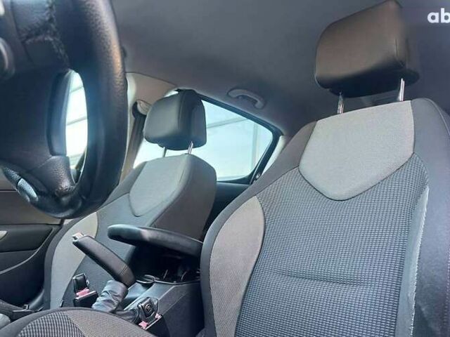 Пежо 308, объемом двигателя 1.6 л и пробегом 265 тыс. км за 6700 $, фото 6 на Automoto.ua