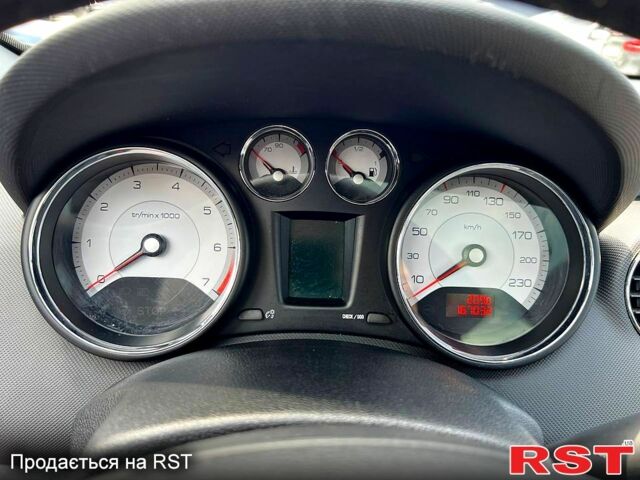 Пежо 308, объемом двигателя 1.6 л и пробегом 167 тыс. км за 6700 $, фото 7 на Automoto.ua