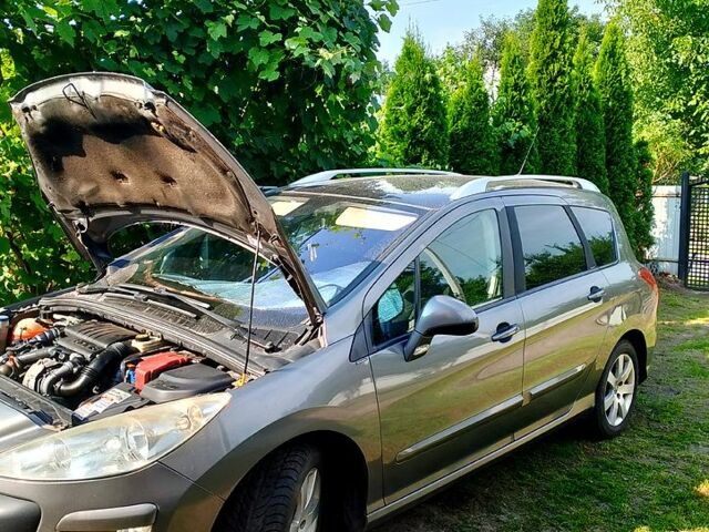 Пежо 308, объемом двигателя 1.6 л и пробегом 318 тыс. км за 4900 $, фото 1 на Automoto.ua