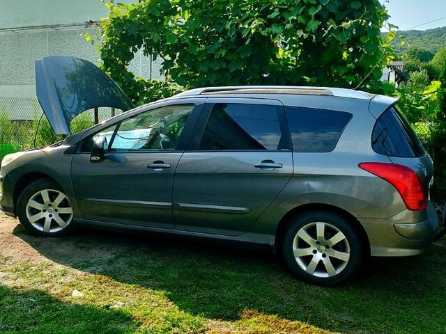 Пежо 308, объемом двигателя 1.6 л и пробегом 318 тыс. км за 4900 $, фото 2 на Automoto.ua