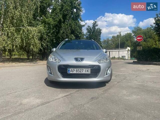 Пежо 308, объемом двигателя 1.6 л и пробегом 246 тыс. км за 7000 $, фото 12 на Automoto.ua