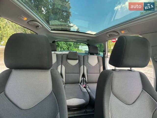 Пежо 308, объемом двигателя 1.6 л и пробегом 246 тыс. км за 7000 $, фото 16 на Automoto.ua