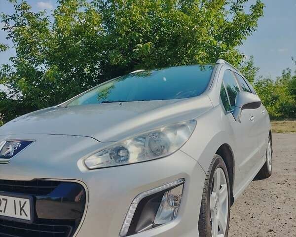 Пежо 308, объемом двигателя 0 л и пробегом 242 тыс. км за 8200 $, фото 21 на Automoto.ua