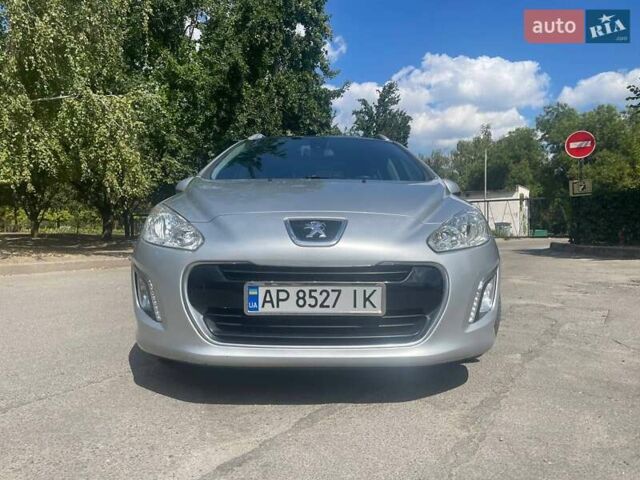 Пежо 308, объемом двигателя 1.6 л и пробегом 246 тыс. км за 7000 $, фото 11 на Automoto.ua